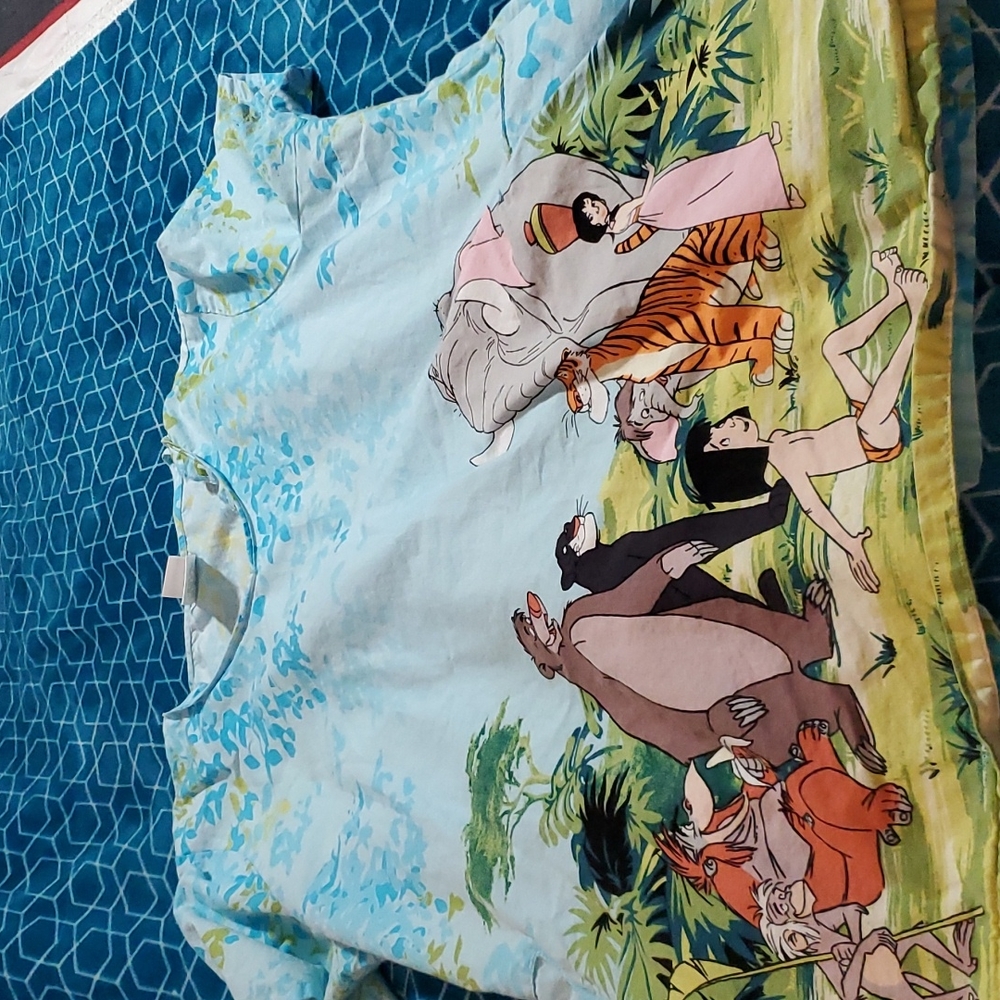 Disney Jungle Book scrub top with pockets